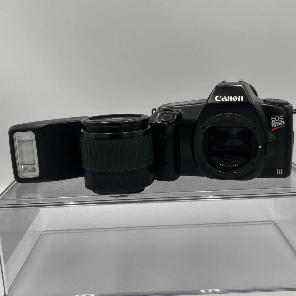 CANON EOS REBEL ll 35MM Camera SLR W EF 35-80MM F/4-5.6 Black Untested‎ Parts